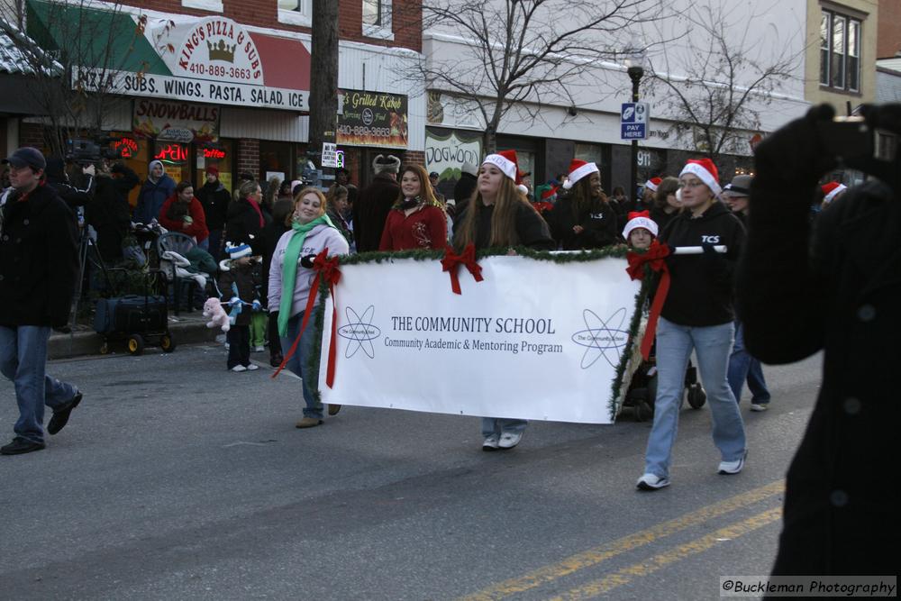 37th Annual Mayors Christmas Parade 2009\nPhotography by: Buckleman Photography\nall images ©2009 Buckleman Photography\nThe images displayed here are of low resolution;\nReprints available,  please contact us: \ngerard@bucklemanphotography.com\n410.608.7990\nbucklemanphotography.com\n1736.CR2