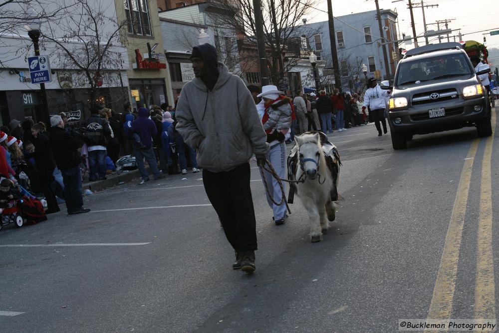 37th Annual Mayors Christmas Parade 2009\nPhotography by: Buckleman Photography\nall images ©2009 Buckleman Photography\nThe images displayed here are of low resolution;\nReprints available,  please contact us: \ngerard@bucklemanphotography.com\n410.608.7990\nbucklemanphotography.com\n1745.CR2