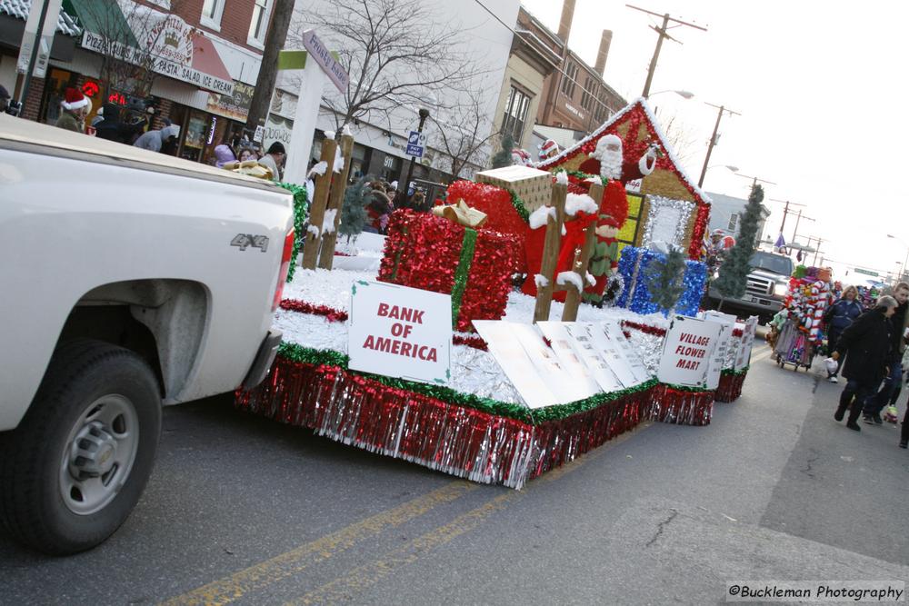 37th Annual Mayors Christmas Parade 2009\nPhotography by: Buckleman Photography\nall images ©2009 Buckleman Photography\nThe images displayed here are of low resolution;\nReprints available,  please contact us: \ngerard@bucklemanphotography.com\n410.608.7990\nbucklemanphotography.com\n1764.CR2