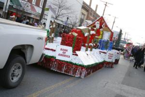 37th Annual Mayors Christmas Parade 2009\nPhotography by: Buckleman Photography\nall images ©2009 Buckleman Photography\nThe images displayed here are of low resolution;\nReprints available,  please contact us: \ngerard@bucklemanphotography.com\n410.608.7990\nbucklemanphotography.com\n1764.CR2