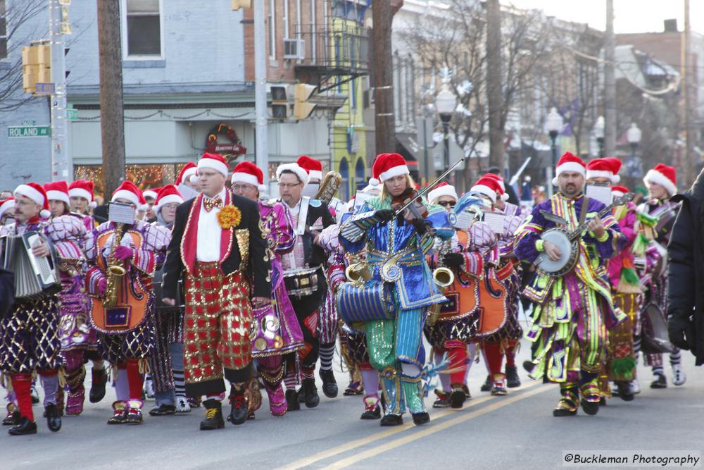 37th Annual Mayors Christmas Parade 2009\nPhotography by: Buckleman Photography\nall images ©2009 Buckleman Photography\nThe images displayed here are of low resolution;\nReprints available,  please contact us: \ngerard@bucklemanphotography.com\n410.608.7990\nbucklemanphotography.com\n3776.CR2