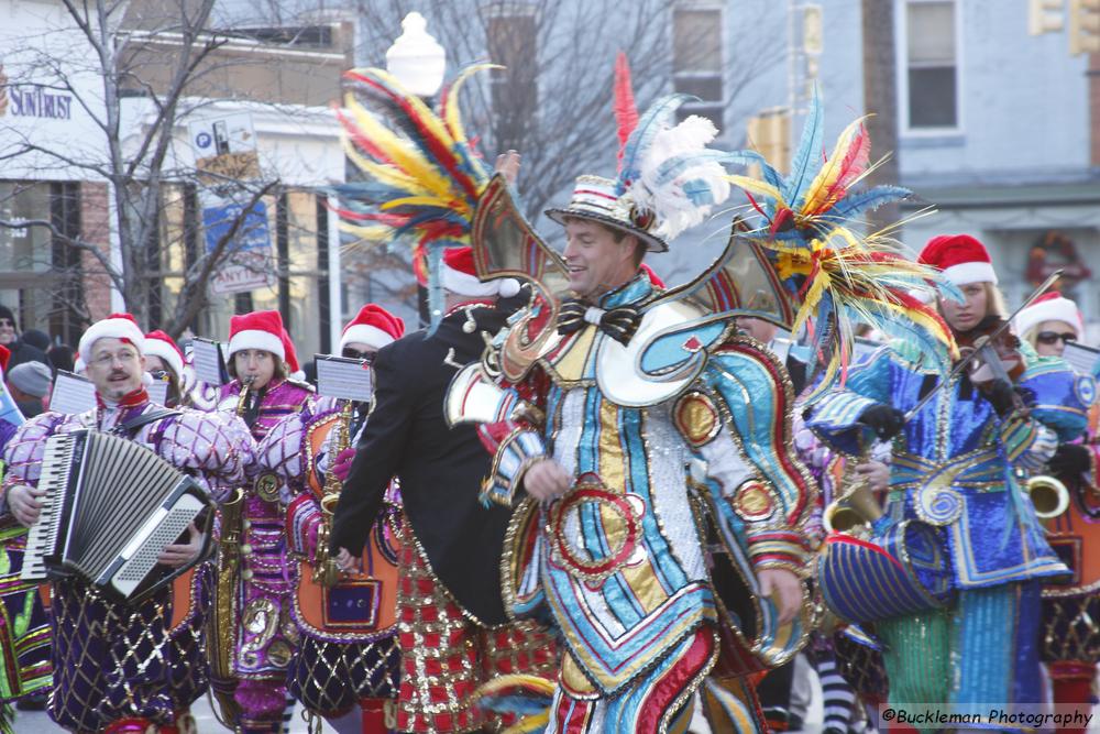 37th Annual Mayors Christmas Parade 2009\nPhotography by: Buckleman Photography\nall images ©2009 Buckleman Photography\nThe images displayed here are of low resolution;\nReprints available,  please contact us: \ngerard@bucklemanphotography.com\n410.608.7990\nbucklemanphotography.com\n3777.CR2