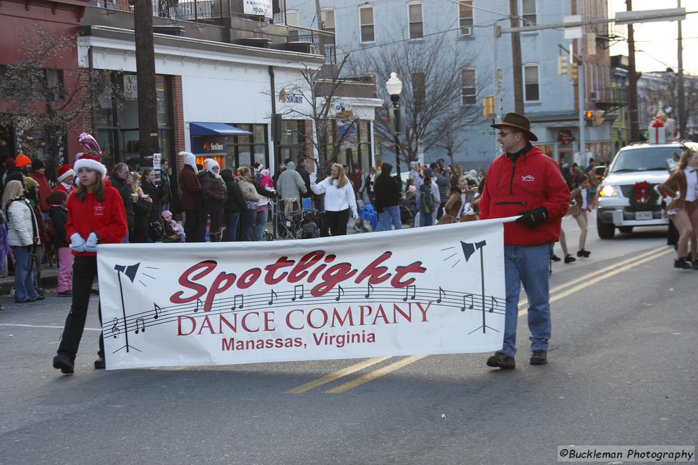 37th Annual Mayors Christmas Parade 2009\nPhotography by: Buckleman Photography\nall images ©2009 Buckleman Photography\nThe images displayed here are of low resolution;\nReprints available,  please contact us: \ngerard@bucklemanphotography.com\n410.608.7990\nbucklemanphotography.com\n3799.CR2