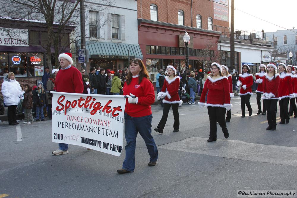 37th Annual Mayors Christmas Parade 2009\nPhotography by: Buckleman Photography\nall images ©2009 Buckleman Photography\nThe images displayed here are of low resolution;\nReprints available,  please contact us: \ngerard@bucklemanphotography.com\n410.608.7990\nbucklemanphotography.com\n3804.CR2