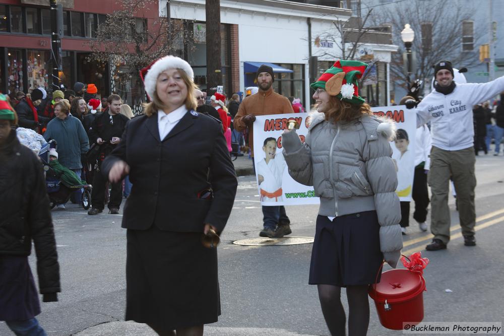 37th Annual Mayors Christmas Parade 2009\nPhotography by: Buckleman Photography\nall images ©2009 Buckleman Photography\nThe images displayed here are of low resolution;\nReprints available,  please contact us: \ngerard@bucklemanphotography.com\n410.608.7990\nbucklemanphotography.com\n3813.CR2