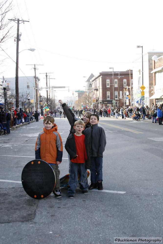 37th Annual Mayors Christmas Parade 2009\nPhotography by: Buckleman Photography\nall images ©2009 Buckleman Photography\nThe images displayed here are of low resolution;\nReprints available,  please contact us: \ngerard@bucklemanphotography.com\n410.608.7990\nbucklemanphotography.com\n1026.CR2