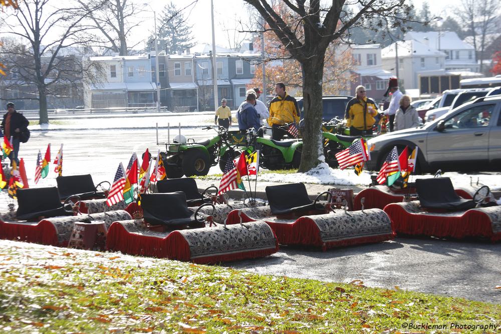 37th Annual Mayors Christmas Parade 2009\nPhotography by: Buckleman Photography\nall images ©2009 Buckleman Photography\nThe images displayed here are of low resolution;\nReprints available,  please contact us: \ngerard@bucklemanphotography.com\n410.608.7990\nbucklemanphotography.com\n3282.CR2