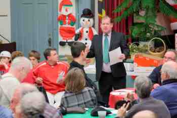 Mayors Christmas Parade Dinner 2010\nPhotography by: Buckleman Photography\nall images ©2010 Buckleman Photography\nThe images displayed here are of low resolution;\nReprints available, please contact us: \ngerard@bucklemanphotography.com\n410.608.7990\nbucklemanphotography.com\n187C.jpg