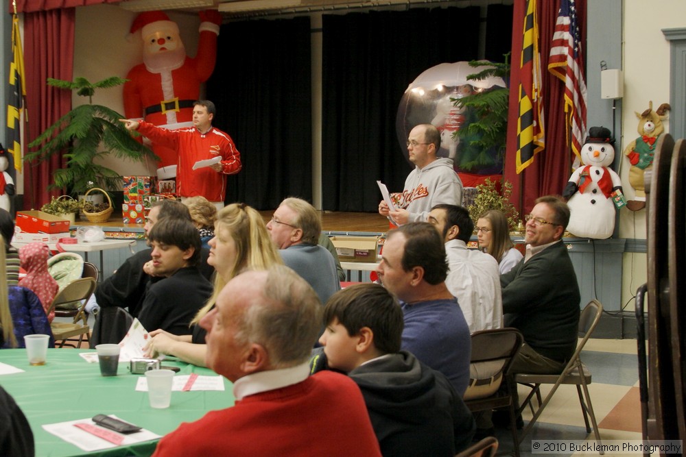 Mayors Christmas Parade Dinner 2010\nPhotography by: Buckleman Photography\nall images ©2010 Buckleman Photography\nThe images displayed here are of low resolution;\nReprints available, please contact us: \ngerard@bucklemanphotography.com\n410.608.7990\nbucklemanphotography.com\n866C.jpg