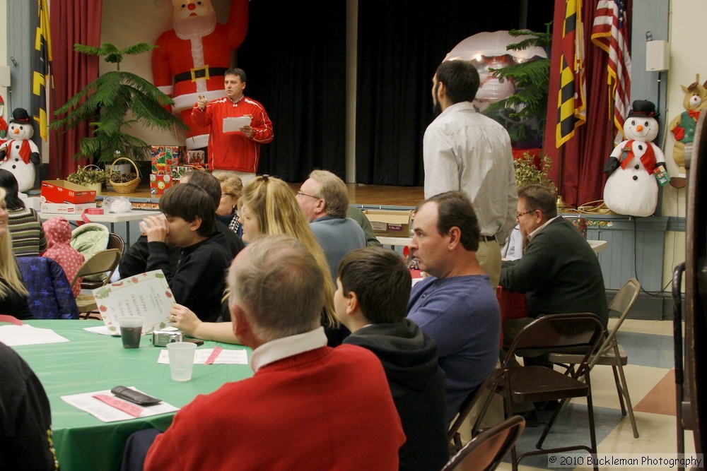 Mayors Christmas Parade Dinner 2010\nPhotography by: Buckleman Photography\nall images ©2010 Buckleman Photography\nThe images displayed here are of low resolution;\nReprints available, please contact us: \ngerard@bucklemanphotography.com\n410.608.7990\nbucklemanphotography.com\n873C.jpg