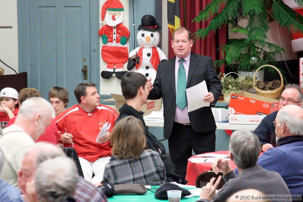 Mayors Christmas Parade Dinner 2010\nPhotography by: Buckleman Photography\nall images ©2010 Buckleman Photography\nThe images displayed here are of low resolution;\nReprints available, please contact us: \ngerard@bucklemanphotography.com\n410.608.7990\nbucklemanphotography.com\n9187.jpg