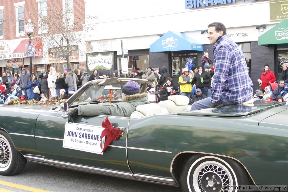 Mayors Christmas Parade 2010\nPhotography by: Buckleman Photography\nall images ©2010 Buckleman Photography\nThe images displayed here are of low resolution;\nReprints available, please contact us: \ngerard@bucklemanphotography.com\n410.608.7990\nbucklemanphotography.com\n1092.jpg