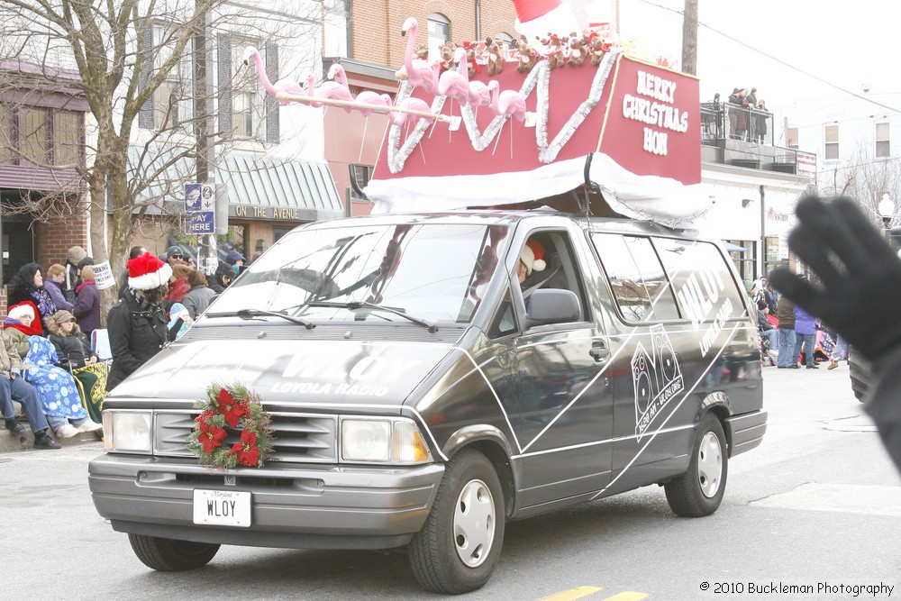 Mayors Christmas Parade 2010\nPhotography by: Buckleman Photography\nall images ©2010 Buckleman Photography\nThe images displayed here are of low resolution;\nReprints available, please contact us: \ngerard@bucklemanphotography.com\n410.608.7990\nbucklemanphotography.com\n1127.jpg