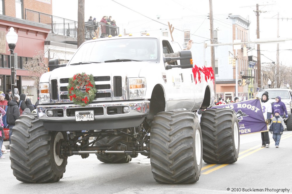 Mayors Christmas Parade 2010\nPhotography by: Buckleman Photography\nall images ©2010 Buckleman Photography\nThe images displayed here are of low resolution;\nReprints available, please contact us: \ngerard@bucklemanphotography.com\n410.608.7990\nbucklemanphotography.com\n1129.jpg