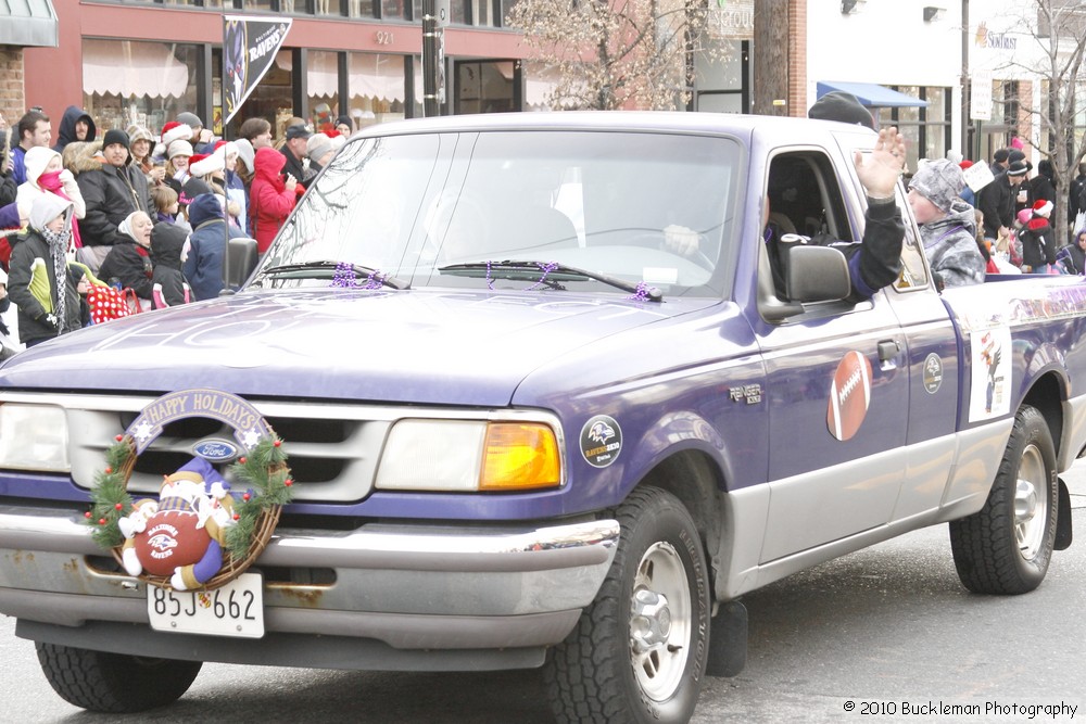 Mayors Christmas Parade 2010\nPhotography by: Buckleman Photography\nall images ©2010 Buckleman Photography\nThe images displayed here are of low resolution;\nReprints available, please contact us: \ngerard@bucklemanphotography.com\n410.608.7990\nbucklemanphotography.com\n1135.jpg