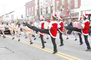 Mayors Christmas Parade 2010\nPhotography by: Buckleman Photography\nall images ©2010 Buckleman Photography\nThe images displayed here are of low resolution;\nReprints available, please contact us: \ngerard@bucklemanphotography.com\n410.608.7990\nbucklemanphotography.com\n1174.jpg