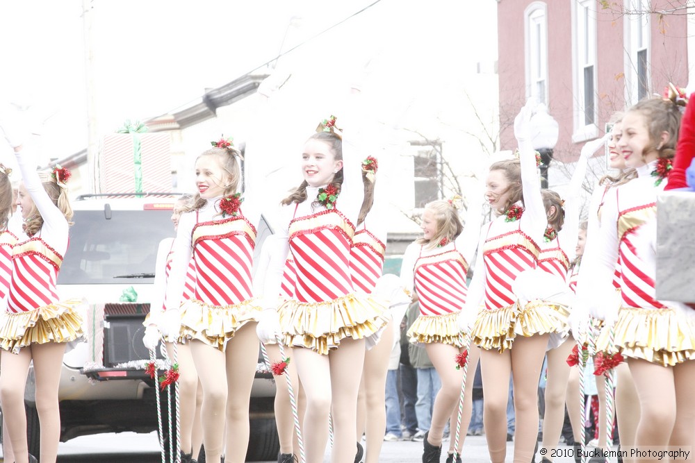 Mayors Christmas Parade 2010\nPhotography by: Buckleman Photography\nall images ©2010 Buckleman Photography\nThe images displayed here are of low resolution;\nReprints available, please contact us: \ngerard@bucklemanphotography.com\n410.608.7990\nbucklemanphotography.com\n1177.jpg