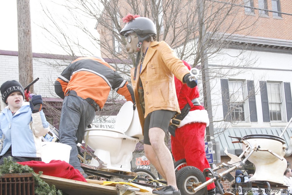 Mayors Christmas Parade 2010\nPhotography by: Buckleman Photography\nall images ©2010 Buckleman Photography\nThe images displayed here are of low resolution;\nReprints available, please contact us: \ngerard@bucklemanphotography.com\n410.608.7990\nbucklemanphotography.com\n1200.jpg