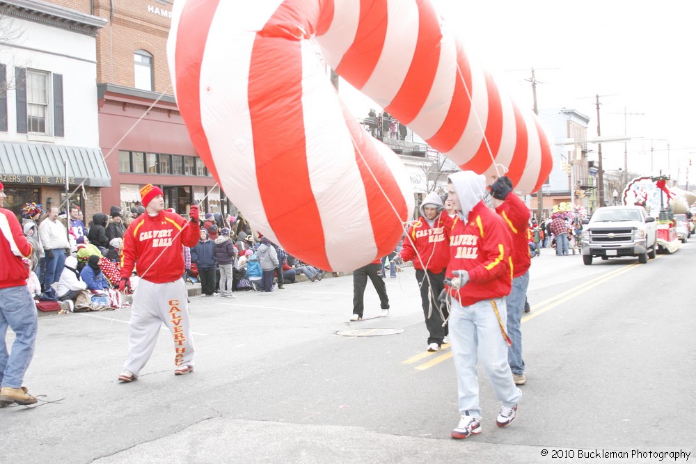 Mayors Christmas Parade 2010\nPhotography by: Buckleman Photography\nall images ©2010 Buckleman Photography\nThe images displayed here are of low resolution;\nReprints available, please contact us: \ngerard@bucklemanphotography.com\n410.608.7990\nbucklemanphotography.com\n1221.jpg