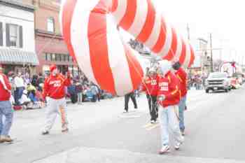 Mayors Christmas Parade 2010\nPhotography by: Buckleman Photography\nall images ©2010 Buckleman Photography\nThe images displayed here are of low resolution;\nReprints available, please contact us: \ngerard@bucklemanphotography.com\n410.608.7990\nbucklemanphotography.com\n1221.jpg