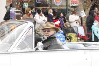 Mayors Christmas Parade 2010\nPhotography by: Buckleman Photography\nall images ©2010 Buckleman Photography\nThe images displayed here are of low resolution;\nReprints available, please contact us: \ngerard@bucklemanphotography.com\n410.608.7990\nbucklemanphotography.com\n1230.jpg