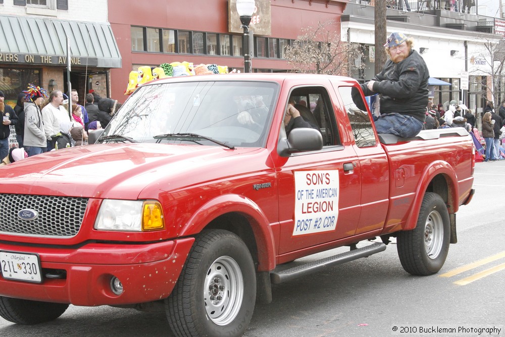 Mayors Christmas Parade 2010\nPhotography by: Buckleman Photography\nall images ©2010 Buckleman Photography\nThe images displayed here are of low resolution;\nReprints available, please contact us: \ngerard@bucklemanphotography.com\n410.608.7990\nbucklemanphotography.com\n1231.jpg