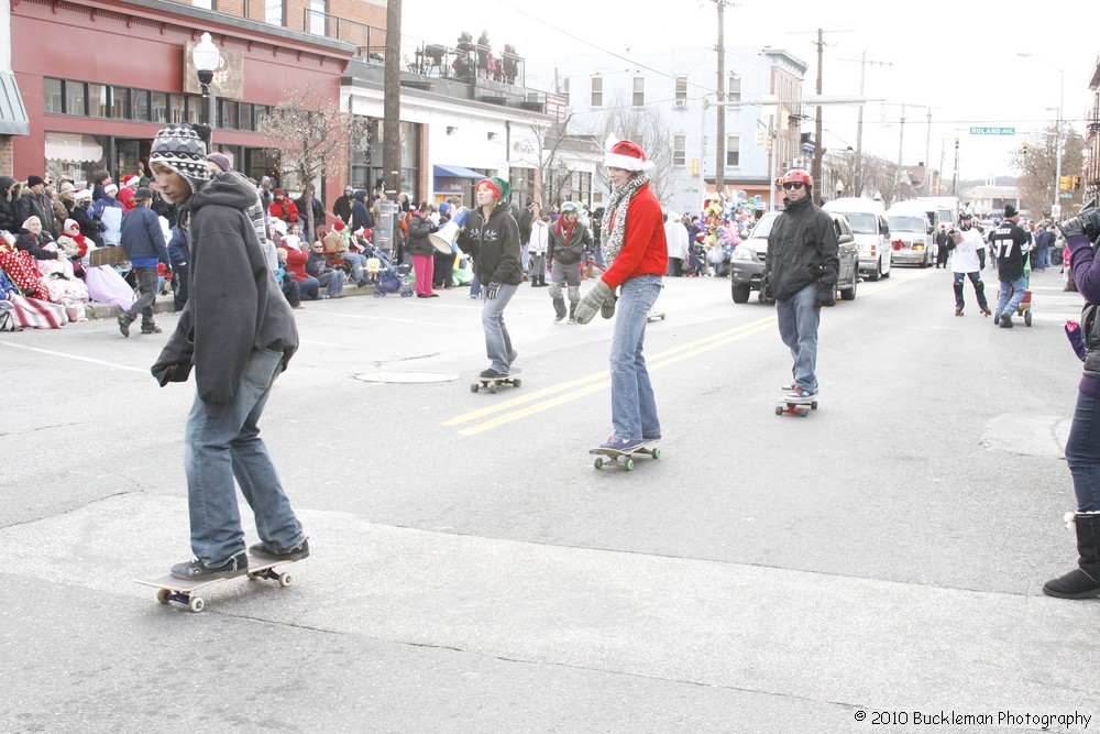 Mayors Christmas Parade 2010\nPhotography by: Buckleman Photography\nall images ©2010 Buckleman Photography\nThe images displayed here are of low resolution;\nReprints available, please contact us: \ngerard@bucklemanphotography.com\n410.608.7990\nbucklemanphotography.com\n1246.jpg