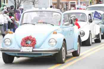 Mayors Christmas Parade 2010\nPhotography by: Buckleman Photography\nall images ©2010 Buckleman Photography\nThe images displayed here are of low resolution;\nReprints available, please contact us: \ngerard@bucklemanphotography.com\n410.608.7990\nbucklemanphotography.com\n1274.jpg