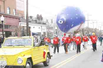 Mayors Christmas Parade 2010\nPhotography by: Buckleman Photography\nall images ©2010 Buckleman Photography\nThe images displayed here are of low resolution;\nReprints available, please contact us: \ngerard@bucklemanphotography.com\n410.608.7990\nbucklemanphotography.com\n1276.jpg