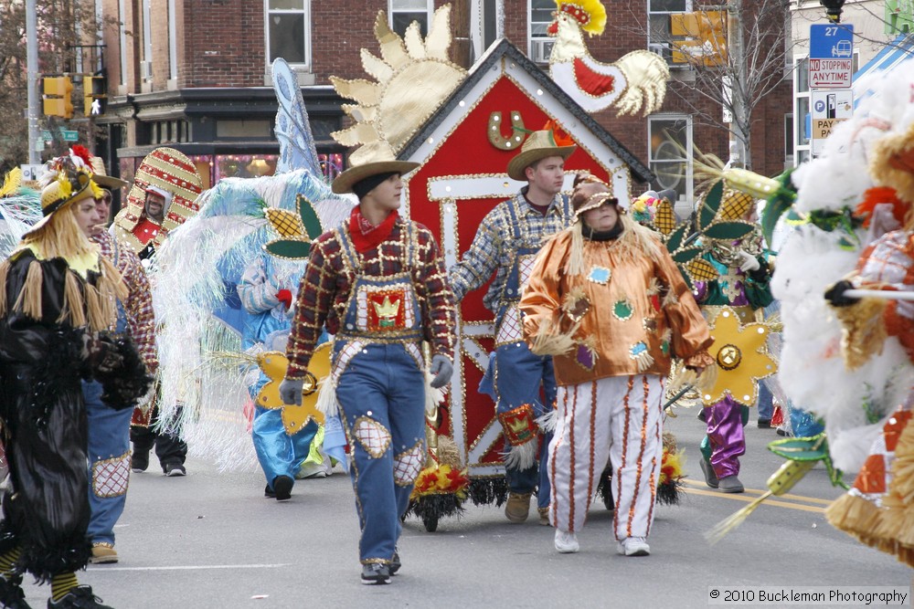 Mayors Christmas Parade 2010\nPhotography by: Buckleman Photography\nall images ©2010 Buckleman Photography\nThe images displayed here are of low resolution;\nReprints available, please contact us: \ngerard@bucklemanphotography.com\n410.608.7990\nbucklemanphotography.com\n1303.jpg