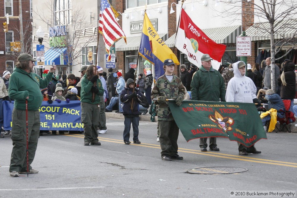 Mayors Christmas Parade 2010\nPhotography by: Buckleman Photography\nall images ©2010 Buckleman Photography\nThe images displayed here are of low resolution;\nReprints available, please contact us: \ngerard@bucklemanphotography.com\n410.608.7990\nbucklemanphotography.com\n1306.jpg