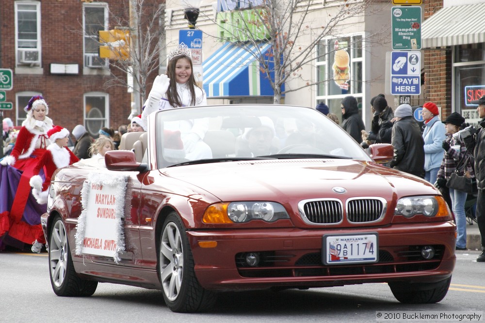 Mayors Christmas Parade 2010\nPhotography by: Buckleman Photography\nall images ©2010 Buckleman Photography\nThe images displayed here are of low resolution;\nReprints available, please contact us: \ngerard@bucklemanphotography.com\n410.608.7990\nbucklemanphotography.com\n1310.jpg