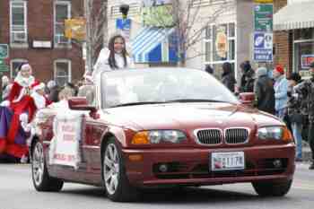 Mayors Christmas Parade 2010\nPhotography by: Buckleman Photography\nall images ©2010 Buckleman Photography\nThe images displayed here are of low resolution;\nReprints available, please contact us: \ngerard@bucklemanphotography.com\n410.608.7990\nbucklemanphotography.com\n1310.jpg