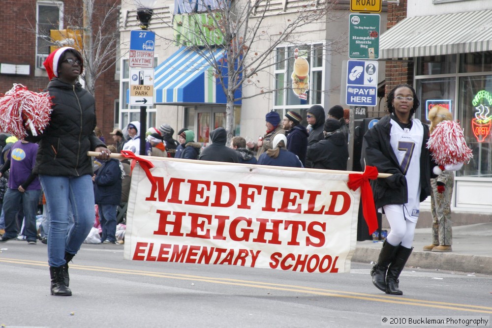 Mayors Christmas Parade 2010\nPhotography by: Buckleman Photography\nall images ©2010 Buckleman Photography\nThe images displayed here are of low resolution;\nReprints available, please contact us: \ngerard@bucklemanphotography.com\n410.608.7990\nbucklemanphotography.com\n1322.jpg