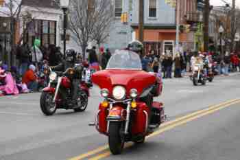 Mayors Christmas Parade 2010\nPhotography by: Buckleman Photography\nall images ©2010 Buckleman Photography\nThe images displayed here are of low resolution;\nReprints available, please contact us: \ngerard@bucklemanphotography.com\n410.608.7990\nbucklemanphotography.com\n9492.jpg