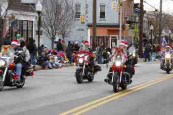 Mayors Christmas Parade 2010\nPhotography by: Buckleman Photography\nall images ©2010 Buckleman Photography\nThe images displayed here are of low resolution;\nReprints available, please contact us: \ngerard@bucklemanphotography.com\n410.608.7990\nbucklemanphotography.com\n9495.jpg