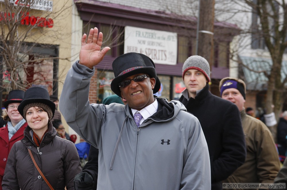 Mayors Christmas Parade 2010\nPhotography by: Buckleman Photography\nall images ©2010 Buckleman Photography\nThe images displayed here are of low resolution;\nReprints available, please contact us: \ngerard@bucklemanphotography.com\n410.608.7990\nbucklemanphotography.com\n9645.jpg