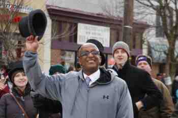 Mayors Christmas Parade 2010\nPhotography by: Buckleman Photography\nall images ©2010 Buckleman Photography\nThe images displayed here are of low resolution;\nReprints available, please contact us: \ngerard@bucklemanphotography.com\n410.608.7990\nbucklemanphotography.com\n9649.jpg