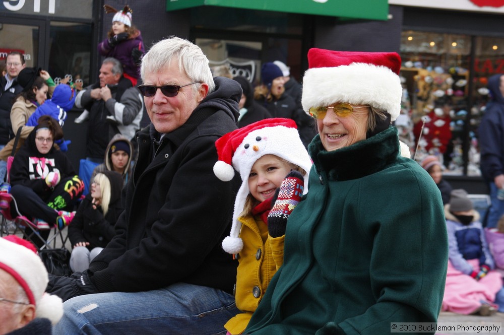 Mayors Christmas Parade 2010\nPhotography by: Buckleman Photography\nall images ©2010 Buckleman Photography\nThe images displayed here are of low resolution;\nReprints available, please contact us: \ngerard@bucklemanphotography.com\n410.608.7990\nbucklemanphotography.com\n9668.jpg