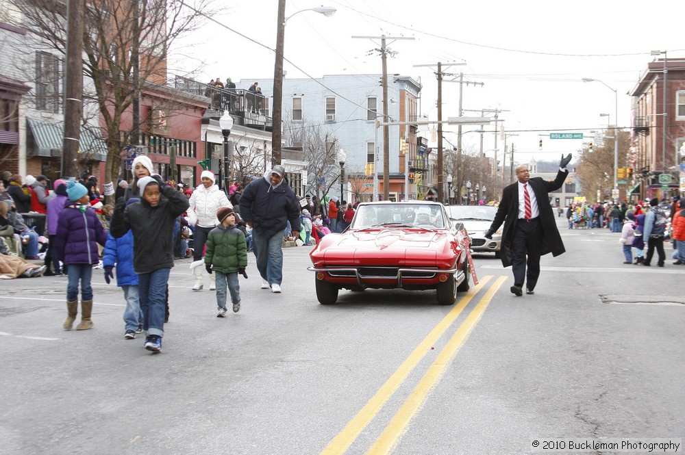 Mayors Christmas Parade 2010\nPhotography by: Buckleman Photography\nall images ©2010 Buckleman Photography\nThe images displayed here are of low resolution;\nReprints available, please contact us: \ngerard@bucklemanphotography.com\n410.608.7990\nbucklemanphotography.com\n9691.jpg
