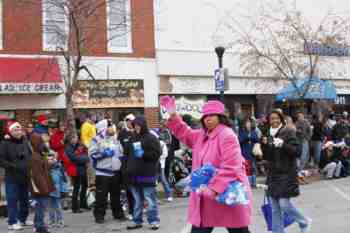 Mayors Christmas Parade 2010\nPhotography by: Buckleman Photography\nall images ©2010 Buckleman Photography\nThe images displayed here are of low resolution;\nReprints available, please contact us: \ngerard@bucklemanphotography.com\n410.608.7990\nbucklemanphotography.com\n9708.jpg