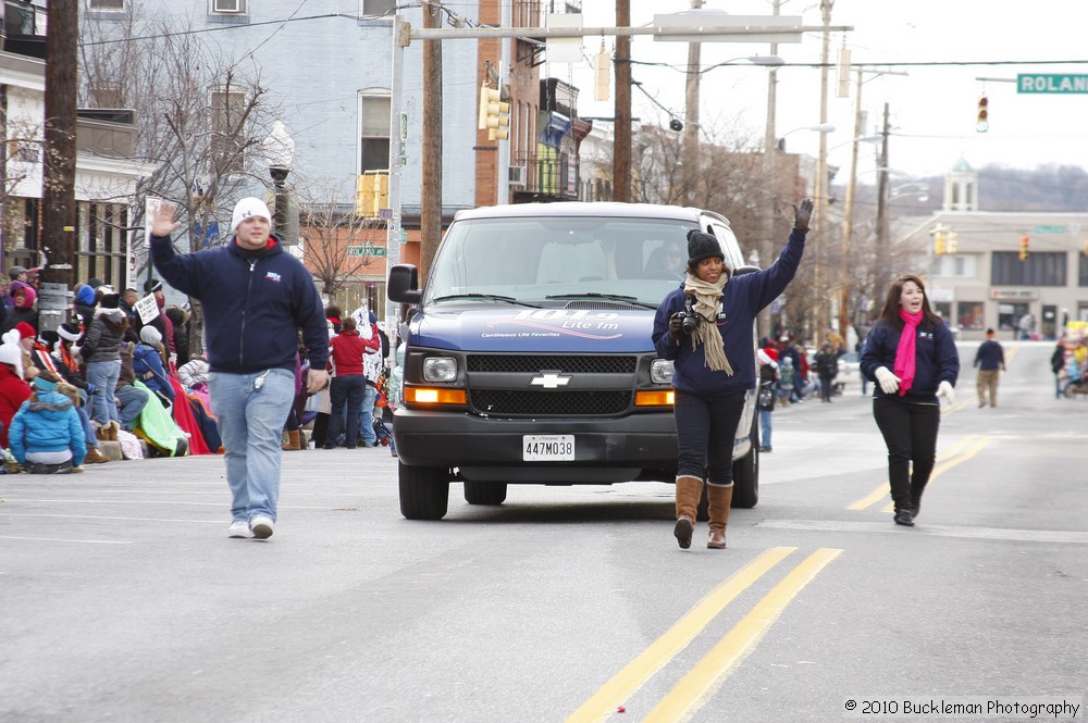 Mayors Christmas Parade 2010\nPhotography by: Buckleman Photography\nall images ©2010 Buckleman Photography\nThe images displayed here are of low resolution;\nReprints available, please contact us: \ngerard@bucklemanphotography.com\n410.608.7990\nbucklemanphotography.com\n9712.jpg