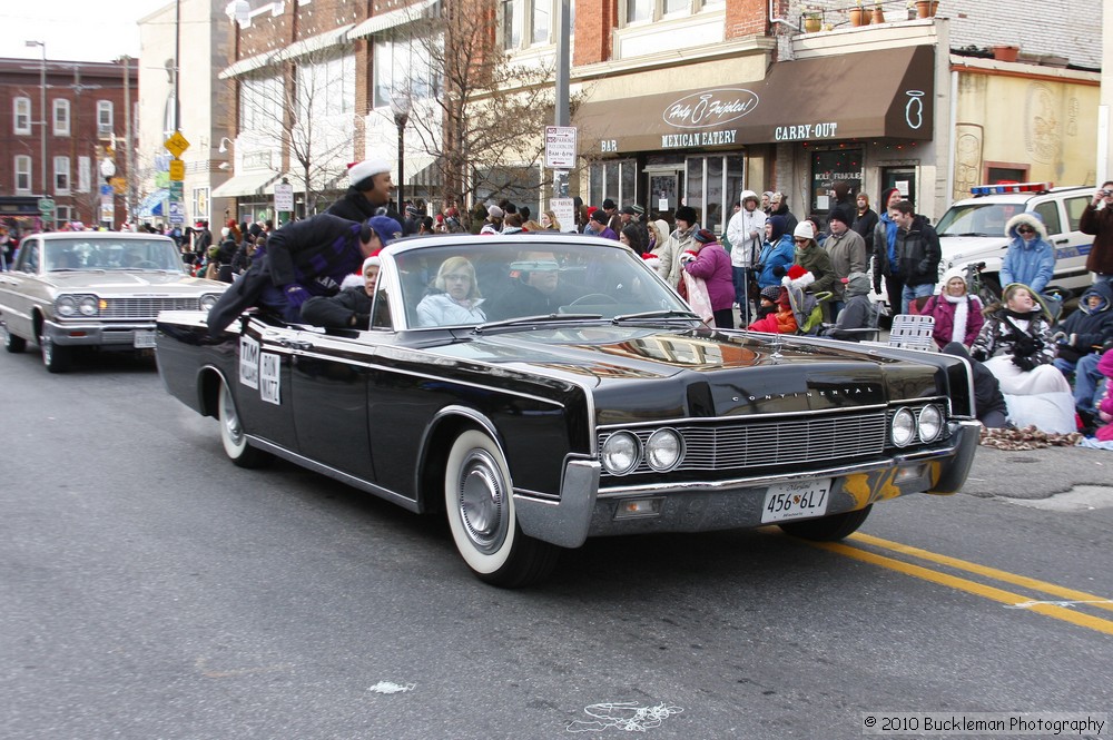 Mayors Christmas Parade 2010\nPhotography by: Buckleman Photography\nall images ©2010 Buckleman Photography\nThe images displayed here are of low resolution;\nReprints available, please contact us: \ngerard@bucklemanphotography.com\n410.608.7990\nbucklemanphotography.com\n9761.jpg