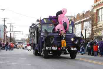 Mayors Christmas Parade 2010\nPhotography by: Buckleman Photography\nall images ©2010 Buckleman Photography\nThe images displayed here are of low resolution;\nReprints available, please contact us: \ngerard@bucklemanphotography.com\n410.608.7990\nbucklemanphotography.com\n9804.jpg