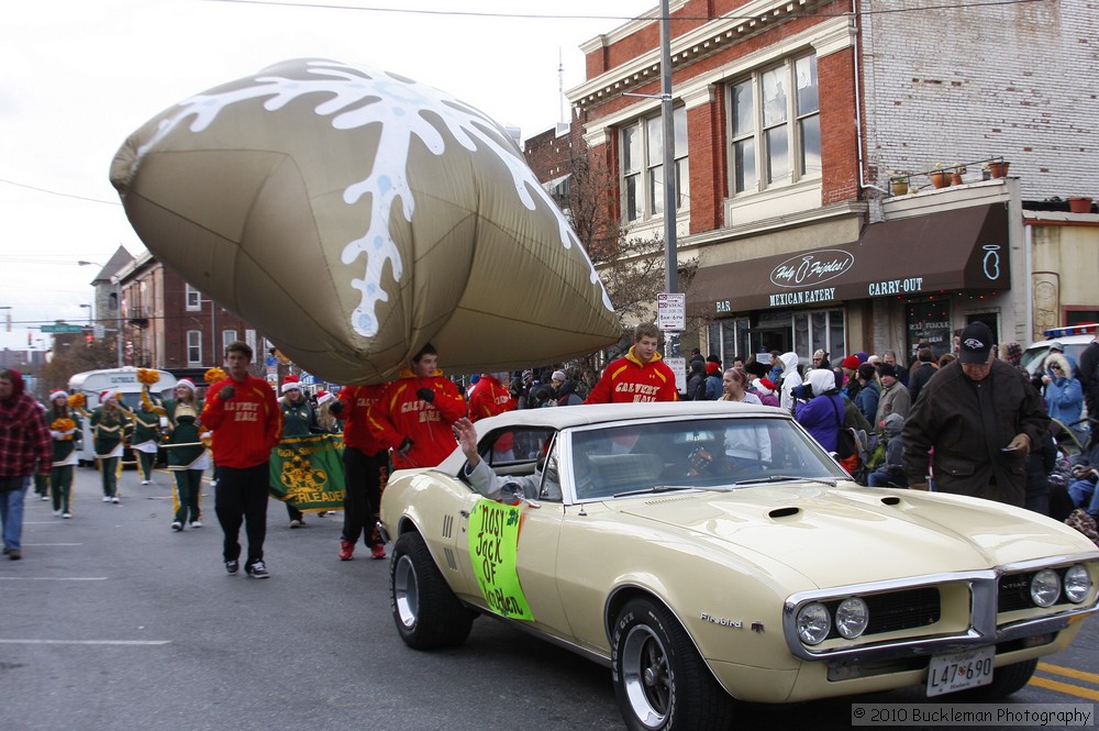 Mayors Christmas Parade 2010\nPhotography by: Buckleman Photography\nall images ©2010 Buckleman Photography\nThe images displayed here are of low resolution;\nReprints available, please contact us: \ngerard@bucklemanphotography.com\n410.608.7990\nbucklemanphotography.com\n9932.jpg