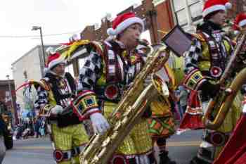 Mayors Christmas Parade 2010\nPhotography by: Buckleman Photography\nall images ©2010 Buckleman Photography\nThe images displayed here are of low resolution;\nReprints available, please contact us: \ngerard@bucklemanphotography.com\n410.608.7990\nbucklemanphotography.com\n9989.jpg