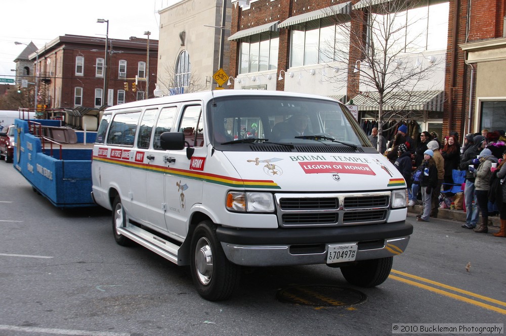 Mayors Christmas Parade 2010\nPhotography by: Buckleman Photography\nall images ©2010 Buckleman Photography\nThe images displayed here are of low resolution;\nReprints available, please contact us: \ngerard@bucklemanphotography.com\n410.608.7990\nbucklemanphotography.com\n_MG_0003.CR2