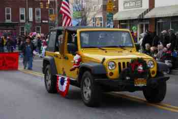 Mayors Christmas Parade 2010\nPhotography by: Buckleman Photography\nall images ©2010 Buckleman Photography\nThe images displayed here are of low resolution;\nReprints available, please contact us: \ngerard@bucklemanphotography.com\n410.608.7990\nbucklemanphotography.com\n_MG_0021.CR2