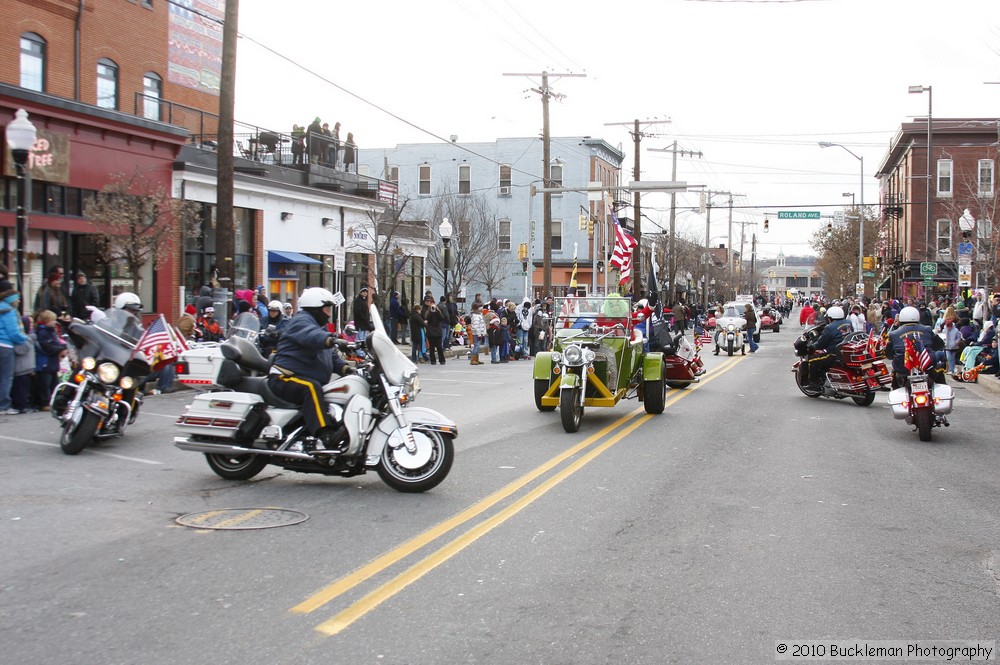 Mayors Christmas Parade 2010\nPhotography by: Buckleman Photography\nall images ©2010 Buckleman Photography\nThe images displayed here are of low resolution;\nReprints available, please contact us: \ngerard@bucklemanphotography.com\n410.608.7990\nbucklemanphotography.com\n_MG_0029.CR2