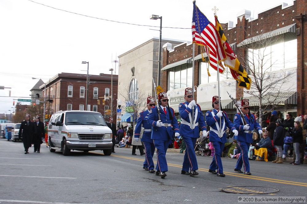 Mayors Christmas Parade 2010\nPhotography by: Buckleman Photography\nall images ©2010 Buckleman Photography\nThe images displayed here are of low resolution;\nReprints available, please contact us: \ngerard@bucklemanphotography.com\n410.608.7990\nbucklemanphotography.com\n_MG_9999.CR2